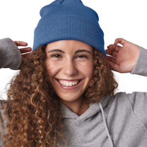 Bonnet tricote a revers
