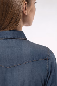 K518 chemise denim zoom dos