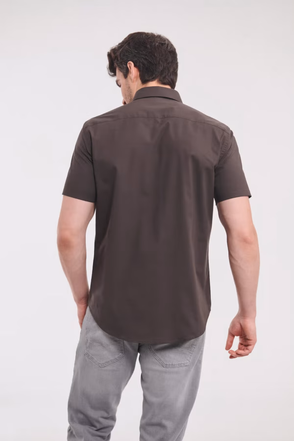 Ru947m chemise fittee homme manches courtes