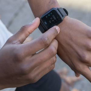 Montre connectee fit