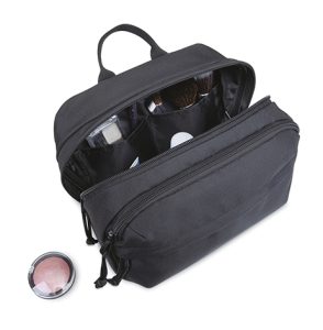 Trousse de toillette interieur