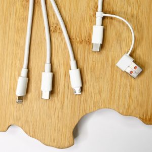 Green desk flexy blanc zoom cables