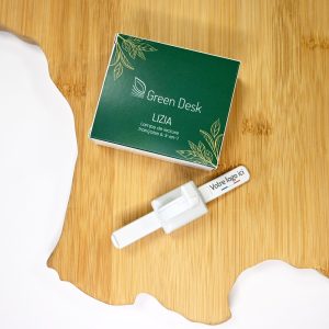 Green desk lizia blanc face