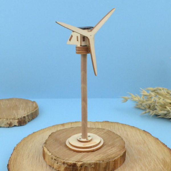 Petite eolienne solaire